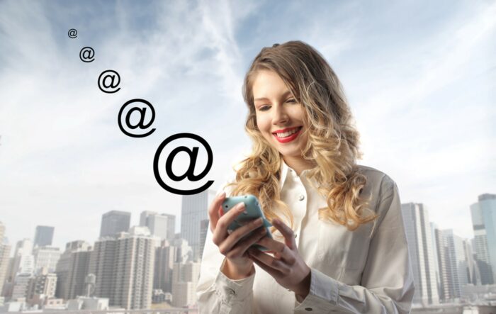 E-mail Booster – SMS care acceptă marketingul prin e-mail!